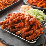 추억소환 연구소 그때 그 닭발(뼈) 300g 술안주 불닭발 숯불닭발 닭발볶음 매운닭발 간편 직화구이 : 미각몰