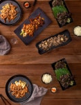 숯불남 간편 4종 set  숯불불고기250g 숯불양념꼼장어250g 숯불닭다리살250g 숯불무뼈닭발270g 간편 술안주 혼밥 편안한 한끼 완제품... 