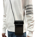 [압구정 더팩토리](당일) [CELINE] 셀린느 트리오페 캔버스 가죽 플랩 폰 파우치 크로스 미니백  블랙 (10G332CQD 38SI) : 압구정 더팩토리... 