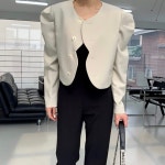 웨이브 노카라 퍼프 자켓-여성오피스룩.데일리룩 추천 : 몽아미