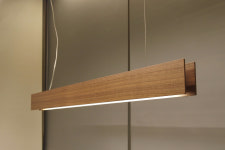 우드 라인 펜던트 애쉬 월넛 무늬목 : 플러스조명