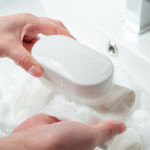 부드러운 청소솔 손상없는 세탁솔 가벼운 의류 세탁용 브러시 손 빨래솔 : 알뜰살뜰매뉴얼