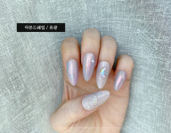 해질녘 달님 오로라마블 수제네일팁 : 망고씨네일