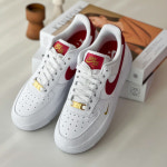 나이키 에어 포스 1 로우 에센셜 짐 레드 우먼스 : 커밍프롬