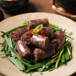 50년 전통 인천명물 해늘 찹쌀 순대국 1인분 순대 모듬수육 밀키트 : 팬더박스
