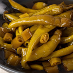 새콤달콤 밥반찬 간장 고추 장아찌 : 마녀바스켓