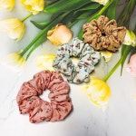 포근한 곰돌이 헤어슈슈 곱창밴드 스크런치 : 디어엔디어