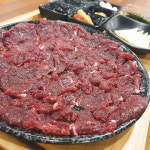 당일도축 대구뭉티기 한우육회 소고기 육회 생고기 육사시미 250g : 예랑컴퍼니