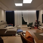 마산 합성동 롯데캐슬 더 퍼스트 아파트, 거실스타일링 2중커튼 : 데코인 홈