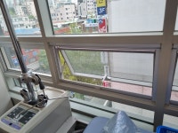 관악구 봉천동 남부순환로 방충망설치 은천로 프로젝트방충망 상하식롤방충망 신림동 난곡동 무료배송 샷다식방충망시공 : 방범창 방충망 차양... 