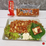 원조 닭발편육 300g 무뼈 매콤 반찬 안주 무릎에 좋은 음식 : 백육점