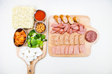 꿍스 프리미엄 부대 찌개 밀키트 3인분 865g 육즙 팡팡 햄폭탄 송탄 부찌 : 꿍스상회