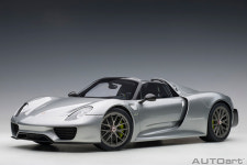 1:12 1:12 PORSCHE 918 SPYDER WEISSACH PACKAGE GT SILVER METALLIC(AUTO ART)포르쉐 918 스파이더 오토아트 컬렉션 : 쏘자몰
