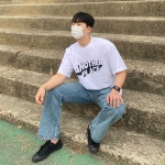 어나더플레이스 반팔T : 여운:yeowun