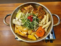 석기시대 소갈비 찜 소등갈비 김치 매운 간장 캠핑 음식 : 석기시대등갈비