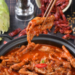 압구정본가 매콤 통뼈 국물닭발 800g : 압구정본가불닭발