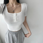 또또 버튼 스퀘어넥 스판 쿠션 슬림 크롭 반팔 티 4컬러 : 글램핏 GLAMFIT