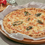 바피생 수제 화덕 냉동피자 고르곤졸라 피자 캠핑음식 350g (약25cm) : 바른피자생활