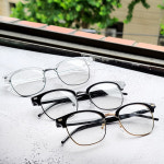 남자 여자 사각 투명 가벼운 하금테 하은테 반뿔테 반테 패션 블루라이트차단 안경 E386 : 2DITOR 투디터