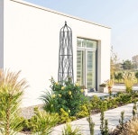 오벨리스크  철제 덩굴시렁 1.98m 장미 넝쿨 식물 지지대 (코스트코) : 투스타마켓