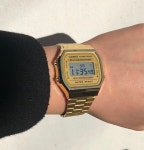 카시오 시그니처 골드 손목 금장 메탈시계 남여공용 전자시계 : 워치매거진