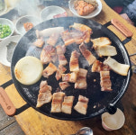 국내산 양면 무쇠그리들 조선 그리들팬 주물 캠핑 솥뚜껑불판 39cm 양손+원목 캠핑용 : 대덕공업사