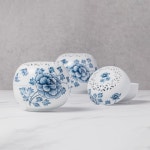 목단 청화백자 향합(대), 한기석(지평도예) : 한국공예디자인문화진흥원