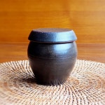 솥뚜껑옹기 미니 소금 항아리1호 : 도자기그릇휴