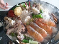 일품 해물탕 해물750g (홍합, 가리비, 쭈꾸미, 흰다리새우, 꽃게) + 손질야채500g (콩나물, 무, 파, 고추,버섯) 밀키트 해물탕 동태탕 손질 캠핌... 