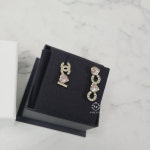 [국내당일발송] 샤넬 깜봉 패키지 아이 러브 샤넬 COCO 핑크 하트 이어링 골드 AB8202 B08567 NJ003 : 레오비비