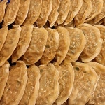 [청주 입이즐거운그만두] 명인의 미친만두 고기 김치 들어간 왕 수제 손 맛집 택배 : 인생식당