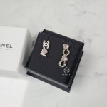 [국내당일발송] 샤넬 깜봉 패키지 아이 러브 샤넬 COCO 핑크 하트 이어링 골드 AB8202 B08567 NJ003 : 레오비비