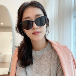 프라다 캣츠아이 캣아이 선글라스 SPR 02V-F : 더뷰안경