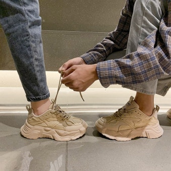 남자키높이스니커즈 10cm 남성 통굽운동화 키 발편한운동화 키높이스니커즈 : 해피트리즈