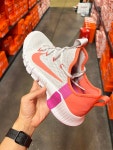 나이키 여성 프리 메트콘 3 슈즈  NIKE FREE METCON 3 CJ6314 068 : 러브시카고
