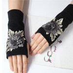 암워머 운전 방한 반 손가락 장갑 숙녀 터치 스크린 반장갑 : 인터코아