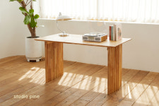 studio pine 나래비 다리 소예테이블 : 복잡함과 단순함의 결을 마주하다 : studio pine