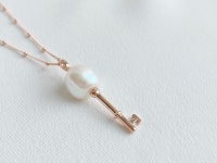 바로크열쇠목걸이 - 14k 18k 바로크 진주 열쇠 : 설레다주얼리
