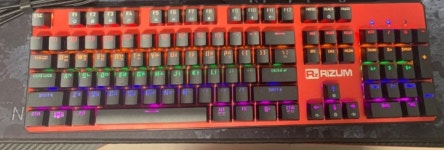 기계식 키보드 게임용 키보드 축교환 핫스왑 청축 가성비 키보드 신품 정품 : 미래컴퓨터