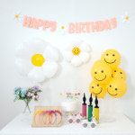 스마일 스탠드 데이지 플라워 생일파티용품 세트 풍성한 구성의 완벽한 포토존 연출 : 해피제이니