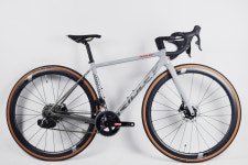 헬리움 SLX 디스크 Rival AXS : 바이크 엠씨에스