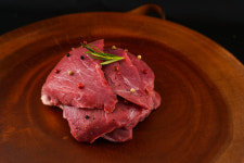 국내산 송아지고기 장조림 국거리 200g (스튜,찌개용) : 초지일밋