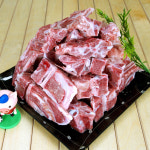 으뜸한돈 냉동 돼지 등뼈 1kg 감자탕뼈 등뼈찜 : 으뜸한돈