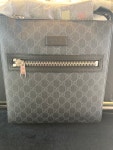[GUCCI] [BOTTO] 구찌 GG 수프림 메신저백 474137 K5RLN 1095 : 여주375아울렛 BOTTO