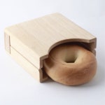 원목 베이글 커팅기 칼케이스 브레드 식빵 치즈 커터기 디스펜서 : 라이크 커머스