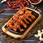 압구정본가 숯불 핫봉구이 400g : 압구정본가불닭발