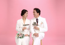 봉담 발안 향남 화성가족사진 리마인드웨딩 전문 추억사진관 수원점 : 수원가족사진 풍차스튜디오