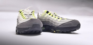 (당일 출고) 나이키 에어 맥스 95 형광 네온볼트 554970-071 : FOOTGEAR
