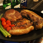 짚불 통 삼겹살 목살 등갈비 초벌 볏짚 훈연 향 바베큐 구이용 수육용 캠핑고기 400g : 푸드캠핑