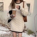 여성 겨울 러블리 배색 라인 꽈배기 니트 미니 원피스 (3color) : HAVEU 헤브유